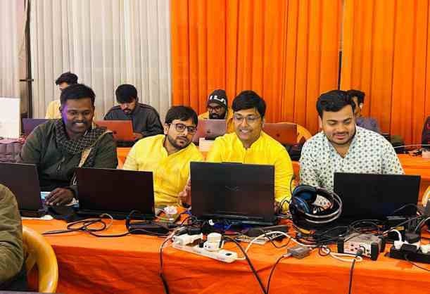 Dada Art Tech-Equipped Event Registration Team with High-Speed Systems & QR Printers